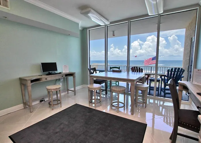 San Carlos Penthouse 5 By Youngs Suncoast Apartment *