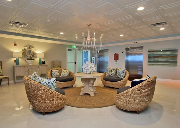 San Carlos Penthouse 5 By Youngs Suncoast Apartment *